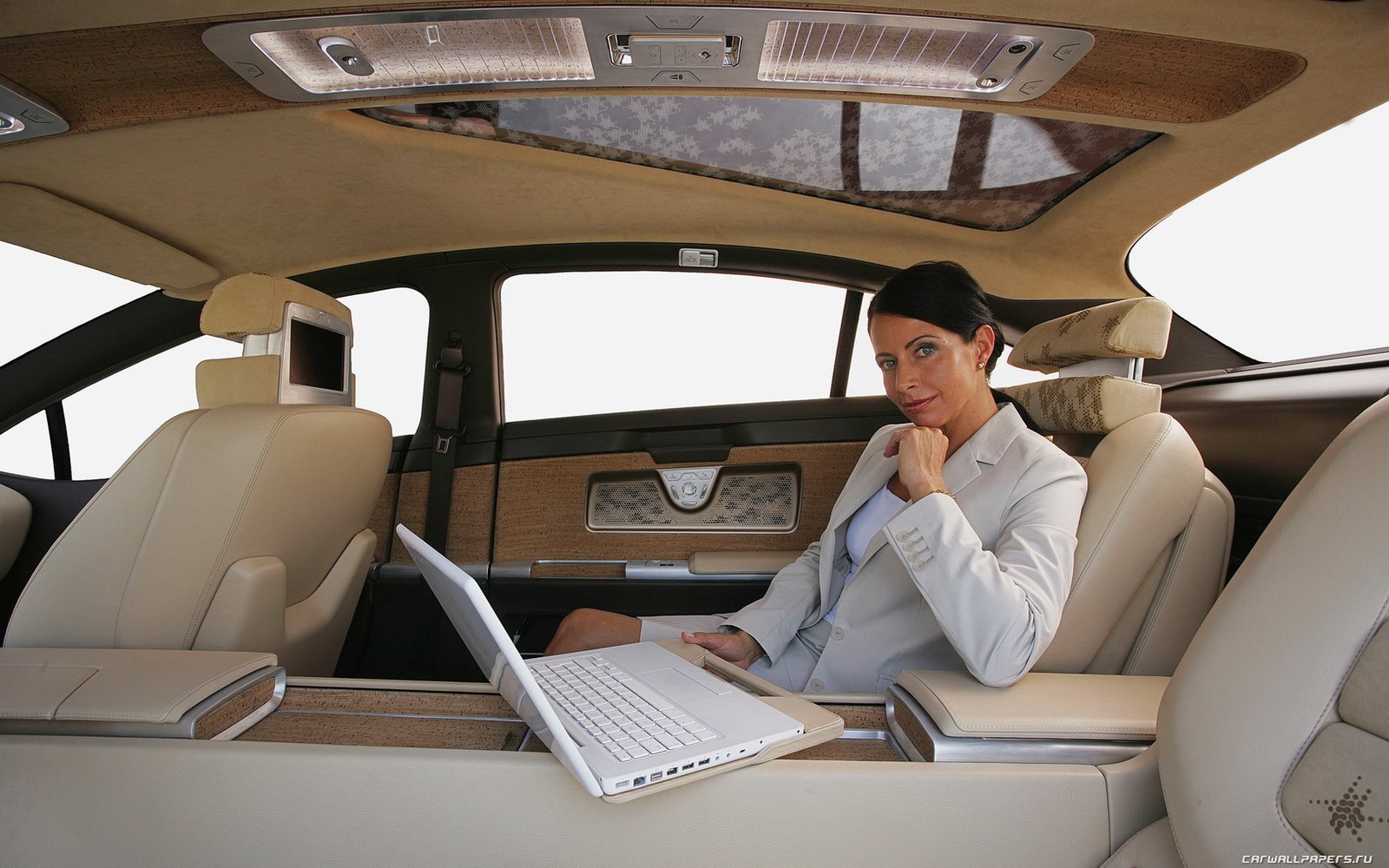 Comfortable and Modern Vehicles